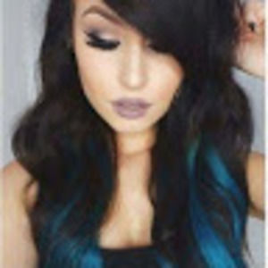 Meet your Posher, Lesly